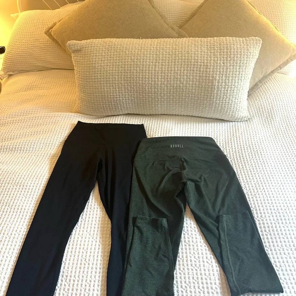 NOBULL Womens Black and Heather Green Leggings - Picture 2 of 4